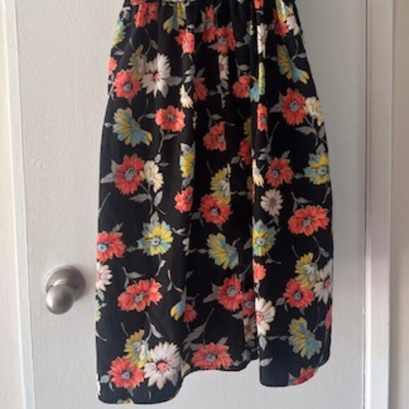 Beautiful Floral Dress ~ Plus Size - Picture 9 of 9